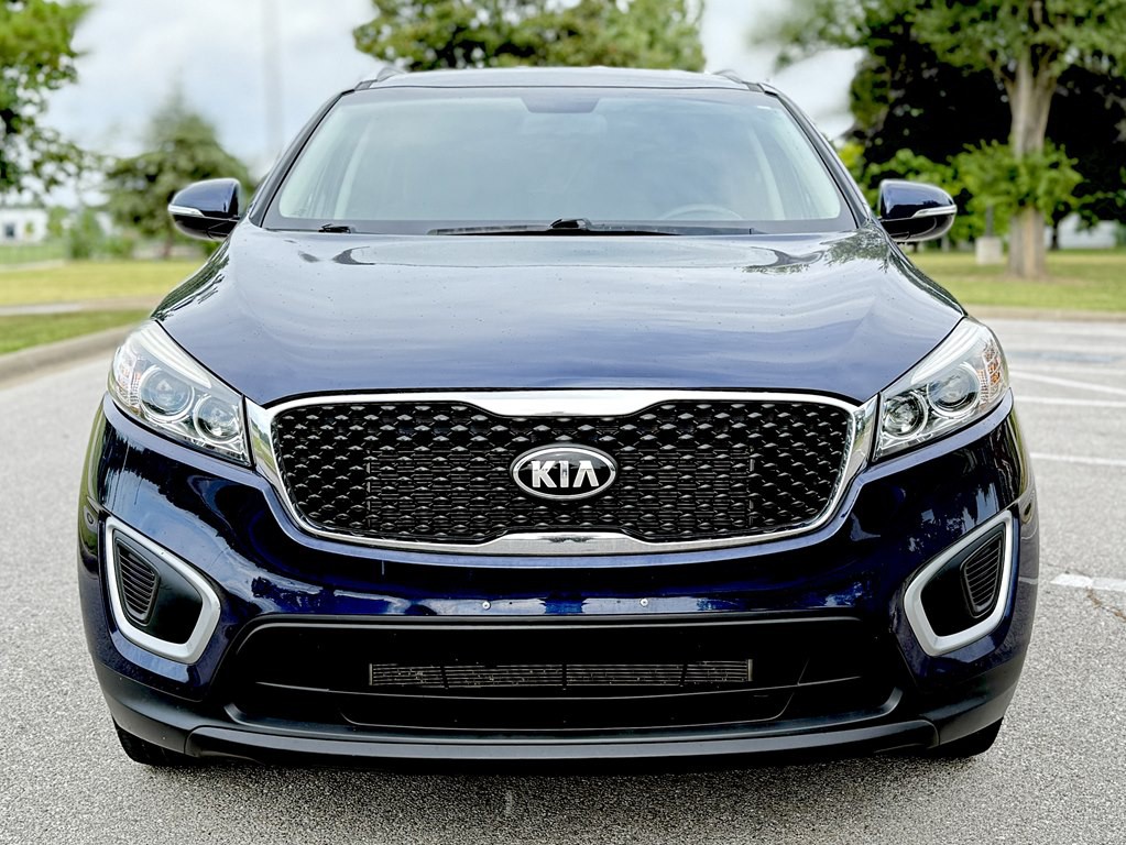 2018 Kia Sorento Image 2