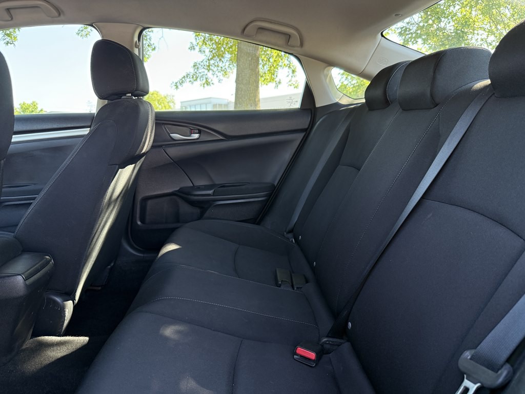 2019 Honda Civic Image 9
