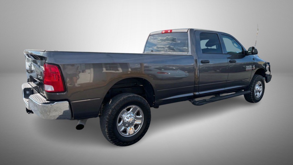 2015 RAM 2500 Image 4