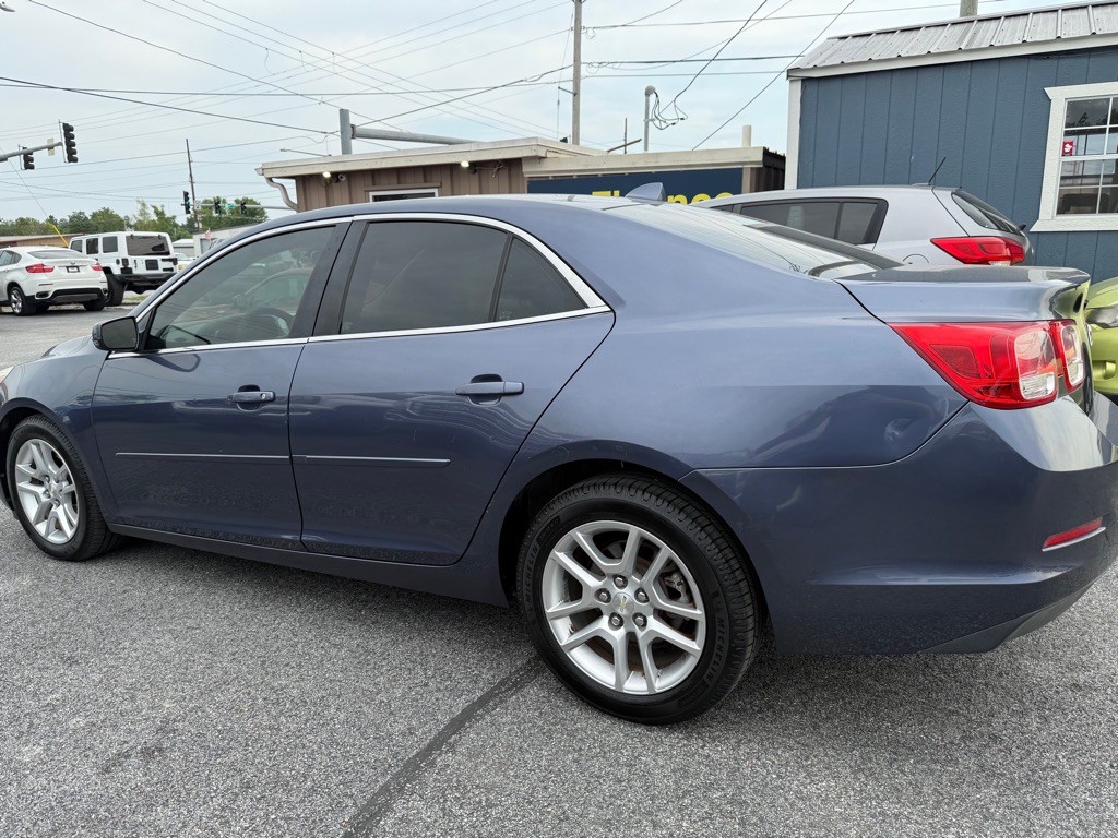 2014 Chevrolet Malibu Image 5