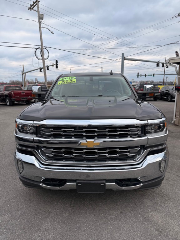 2016 Chevrolet Silverado 1500 Image 2