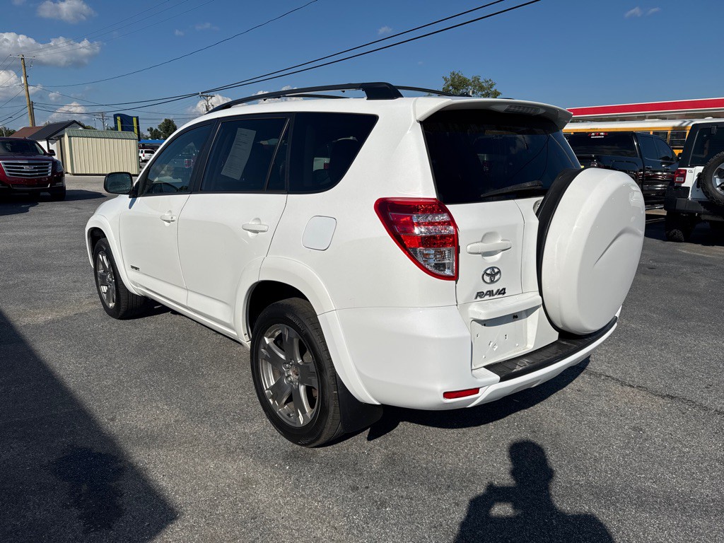 2012 Toyota Rav4 Image 5