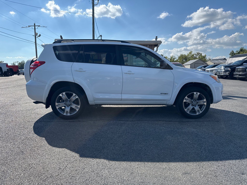 2012 Toyota Rav4 Image 8