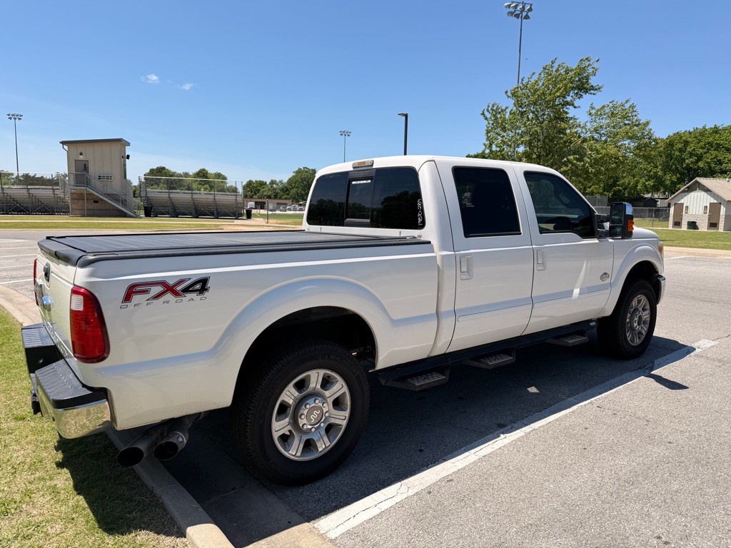 2015 Ford F-250 Image 4