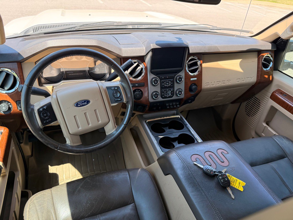 2015 Ford F-250 Image 7