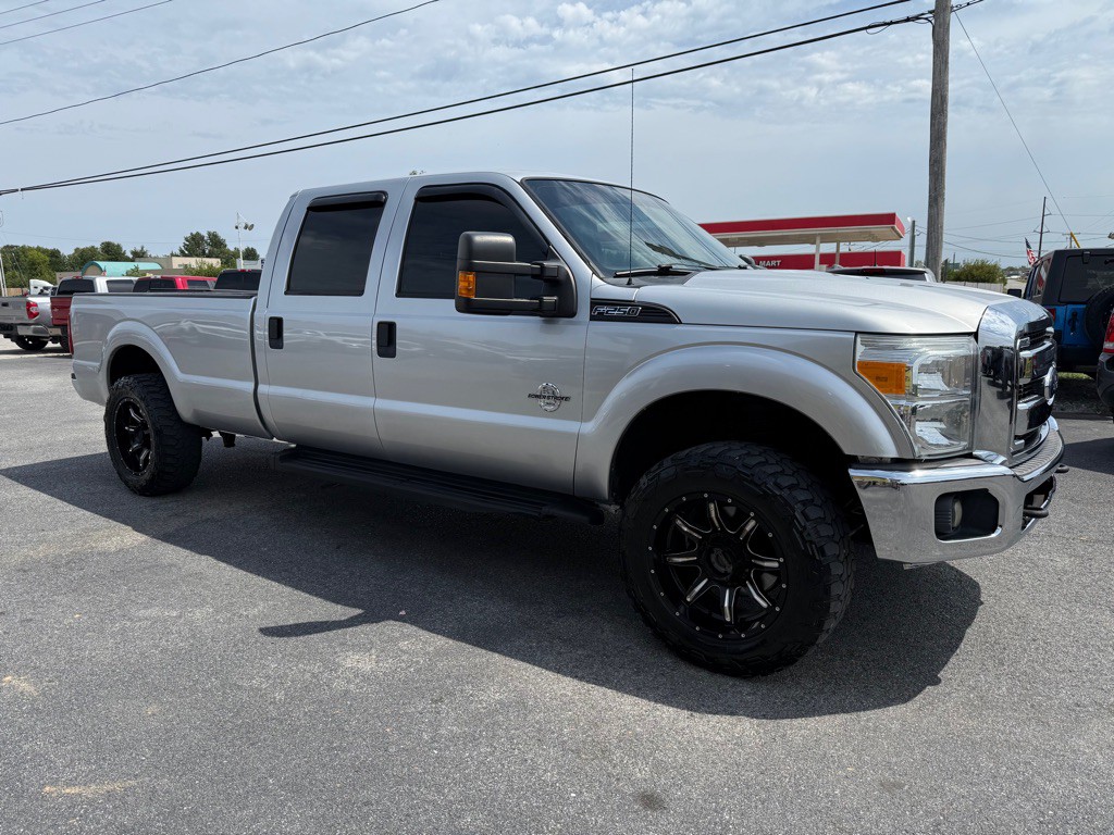2014 Ford F-250 Image 2