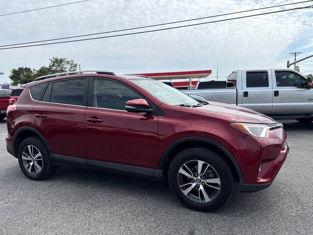 2018 Toyota Rav4 Image 3