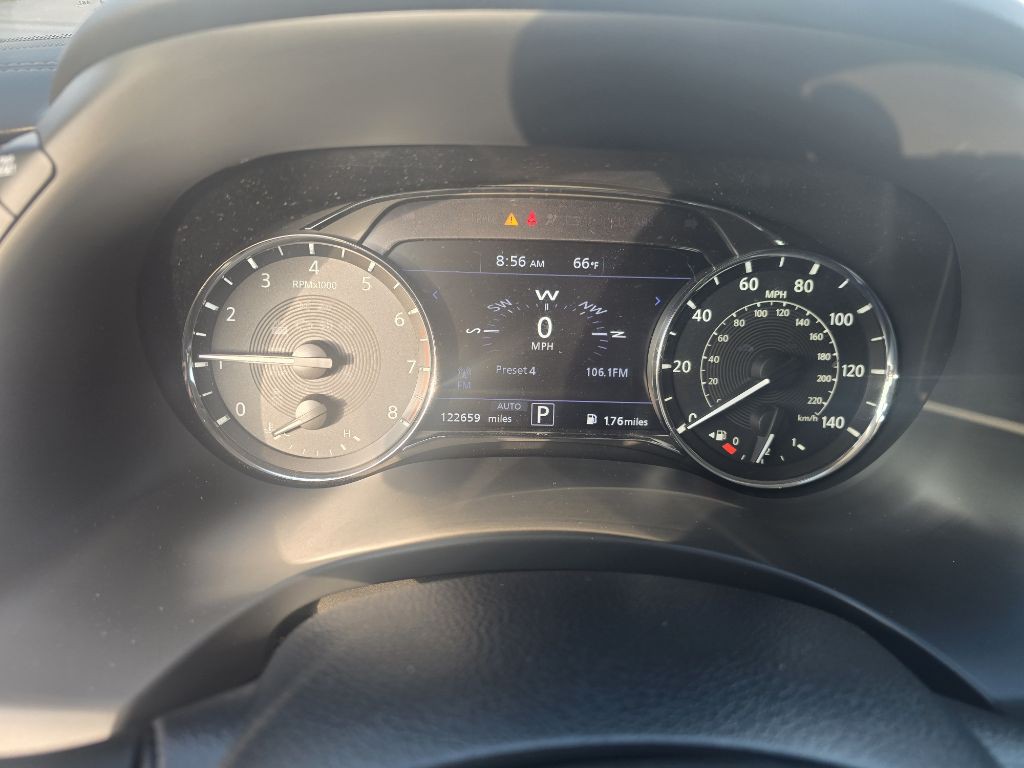 2021 INFINITI QX80 Image 11