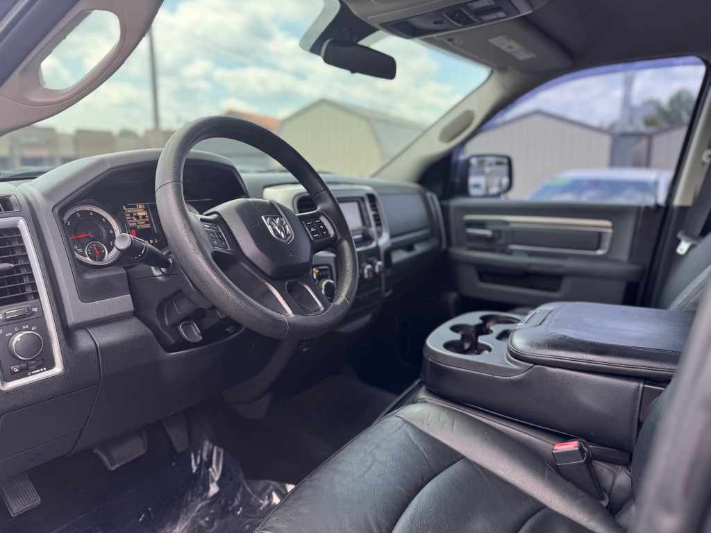 2017 RAM 1500 Image 9