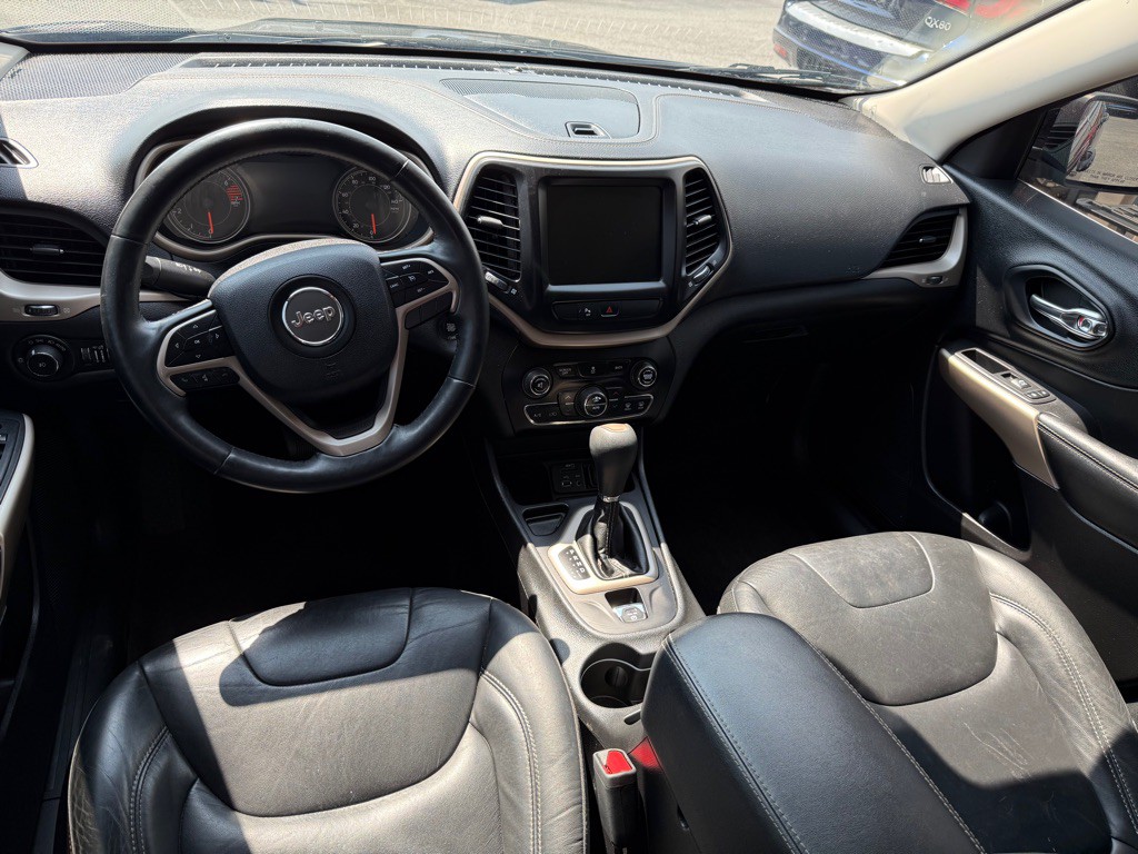 2018 Jeep Cherokee Image 9