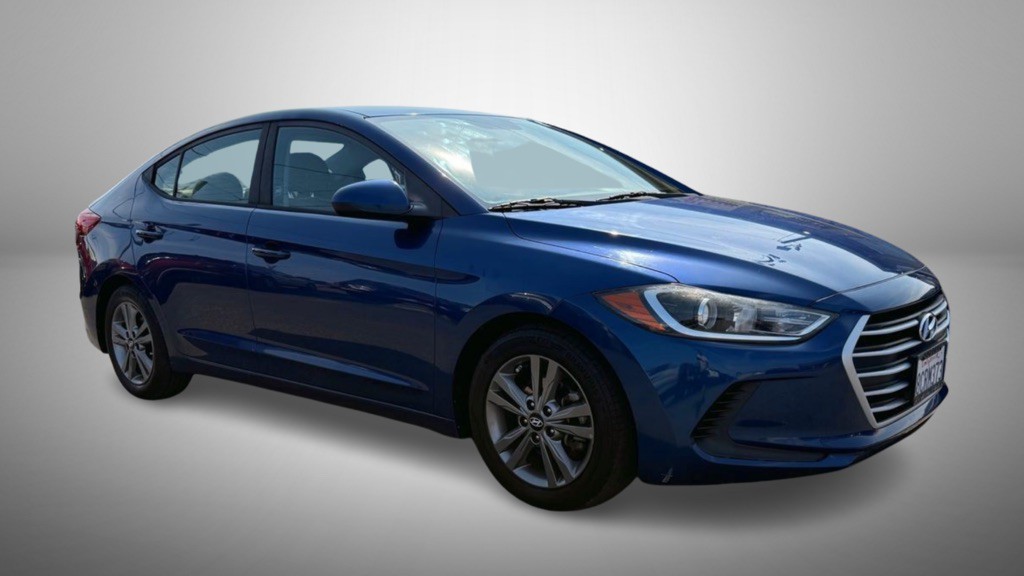 2018 Hyundai Elantra Image 3