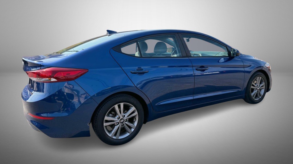 2018 Hyundai Elantra Image 4