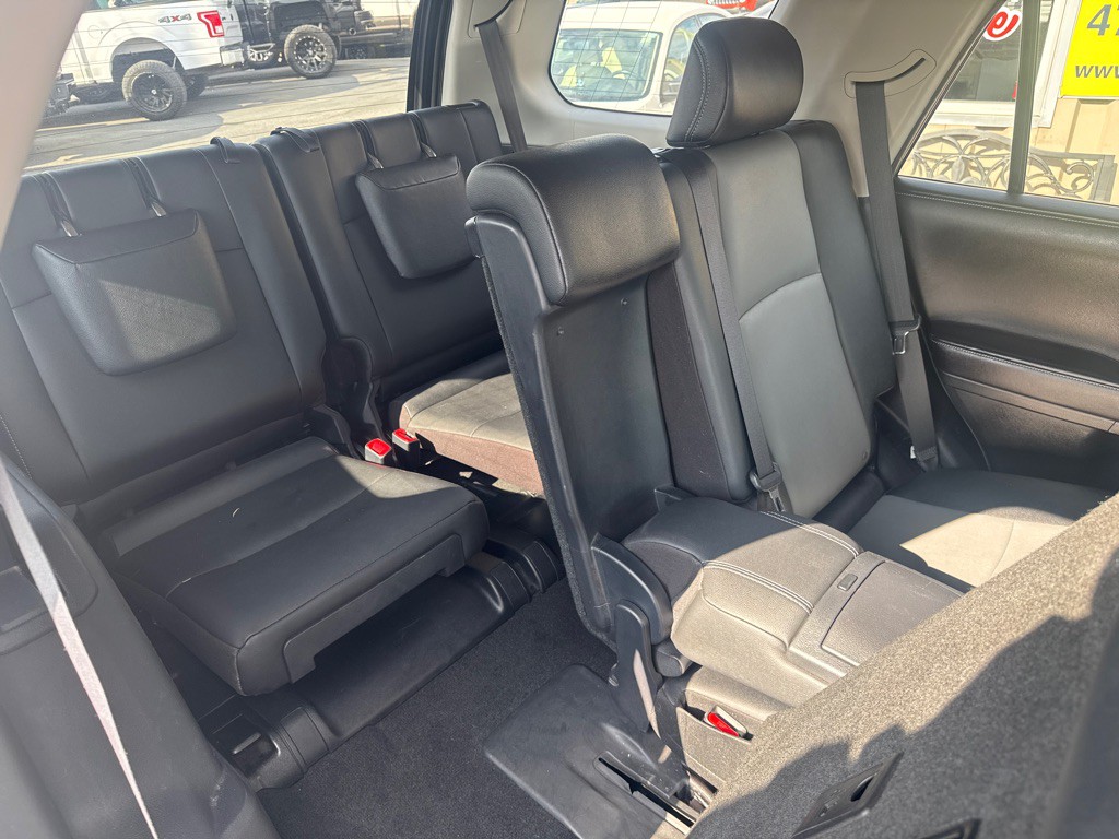 2016 Toyota 4Runner Image 11