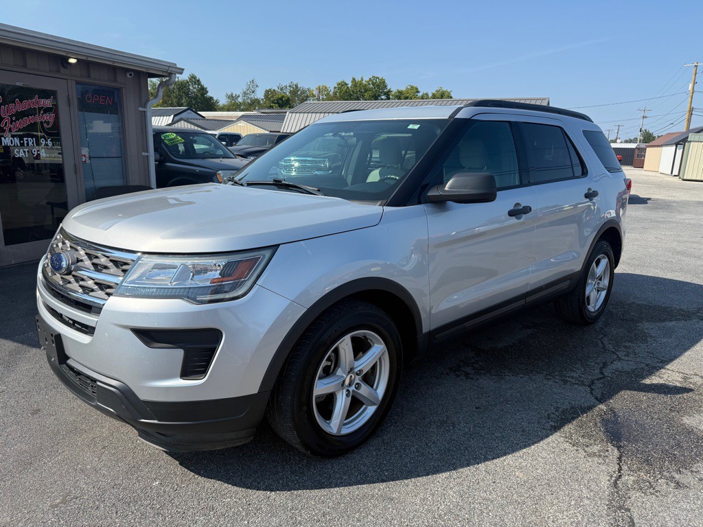 2018 Ford Explorer Image 1
