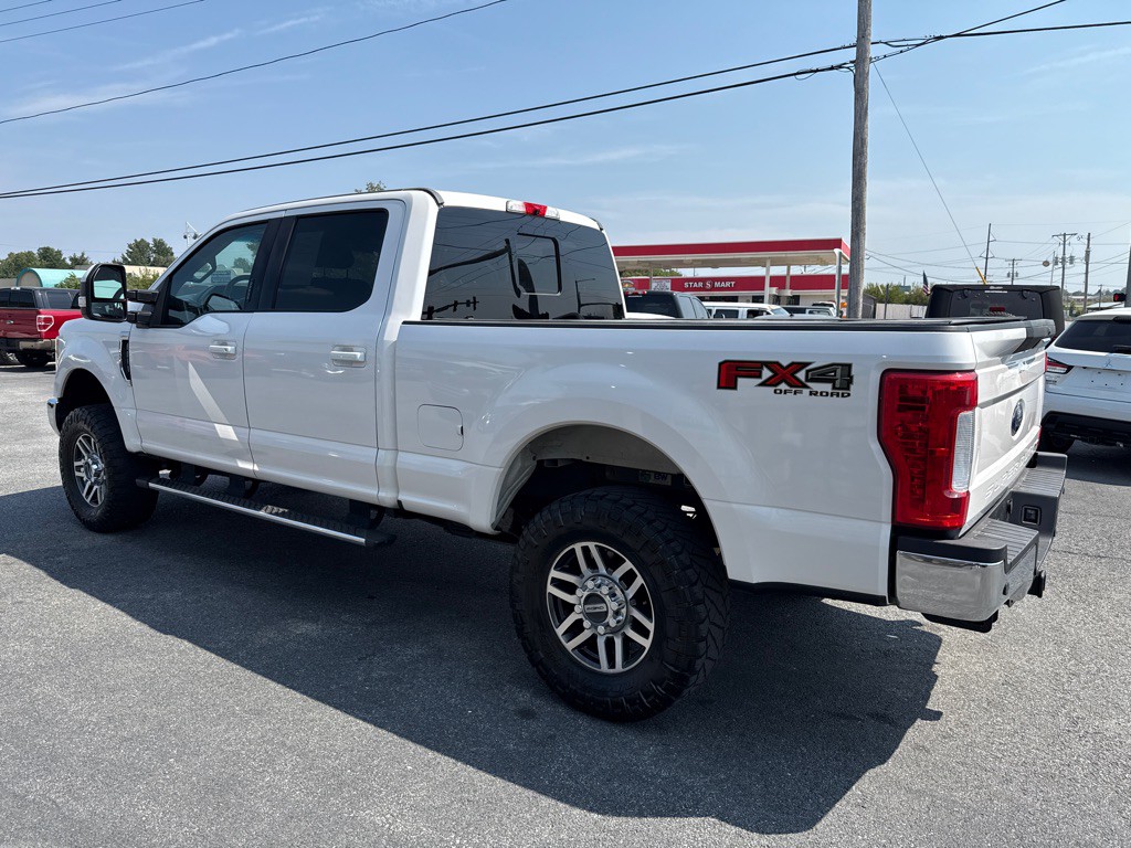 2017 Ford F-250 Image 4