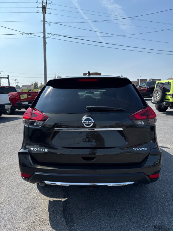 2017 Nissan Rogue Image 5