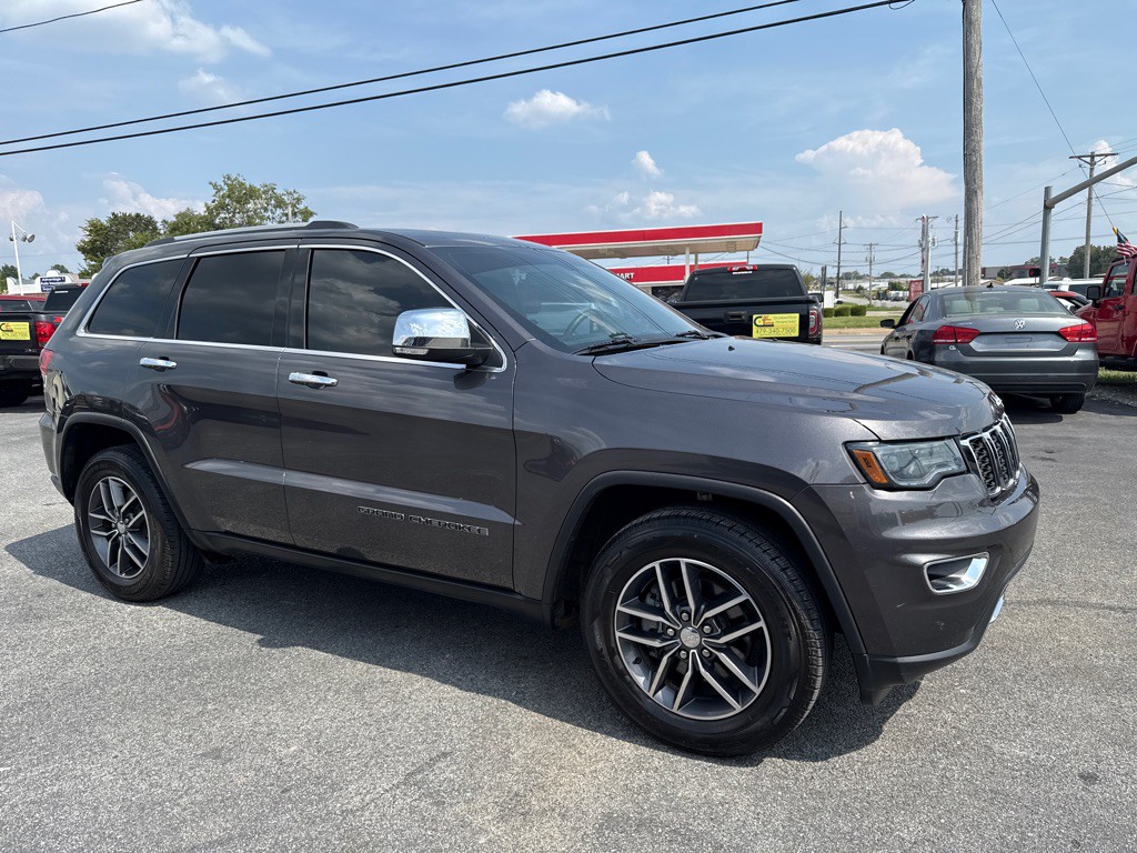 2017 Jeep Grand Cherokee Image 3
