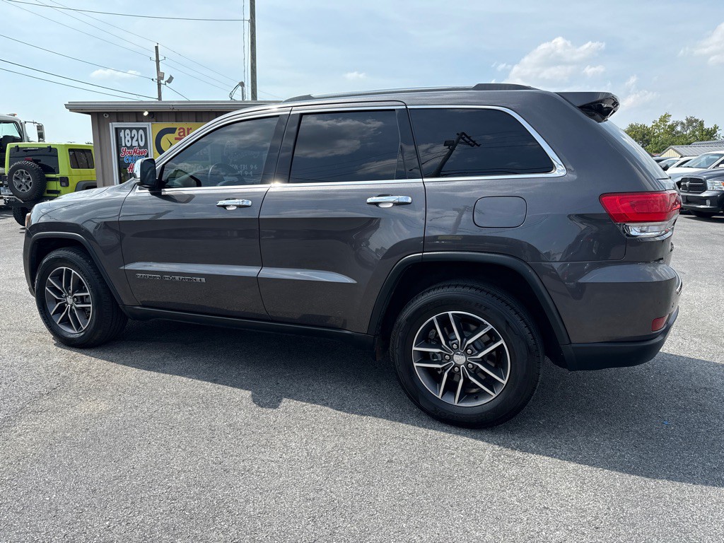2017 Jeep Grand Cherokee Image 6
