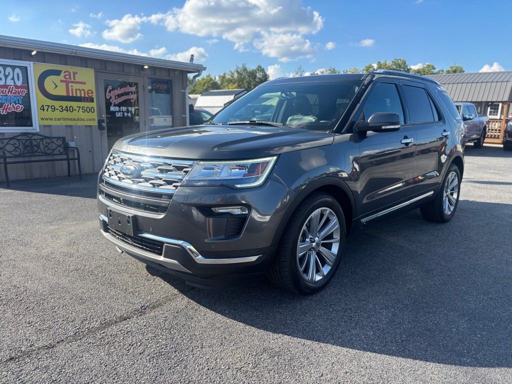 2019 Ford Explorer Image 1