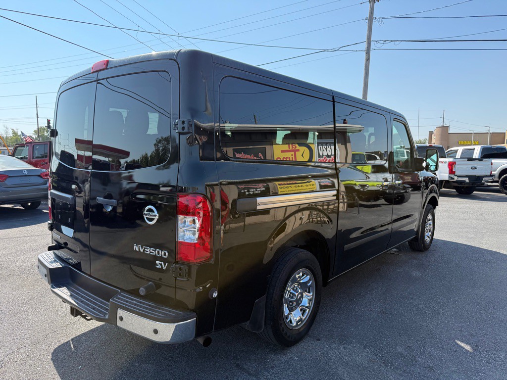 2017 Nissan NV Image 3