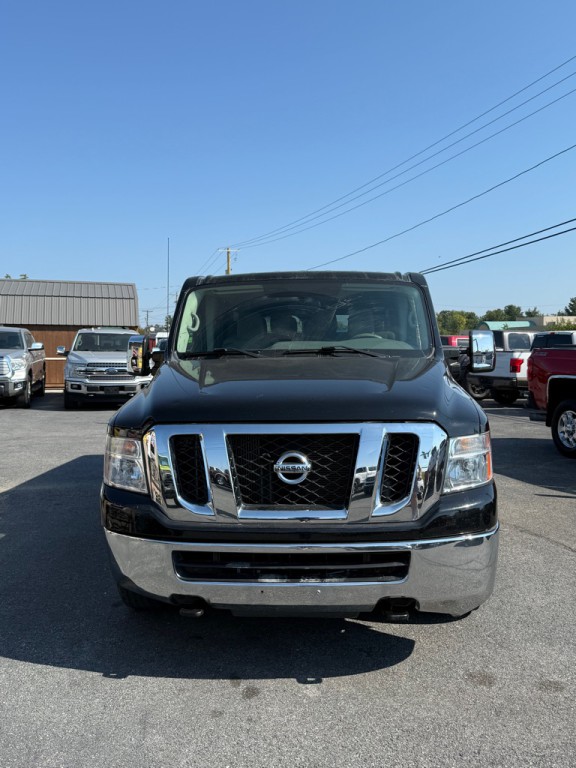 2017 Nissan NV Image 9