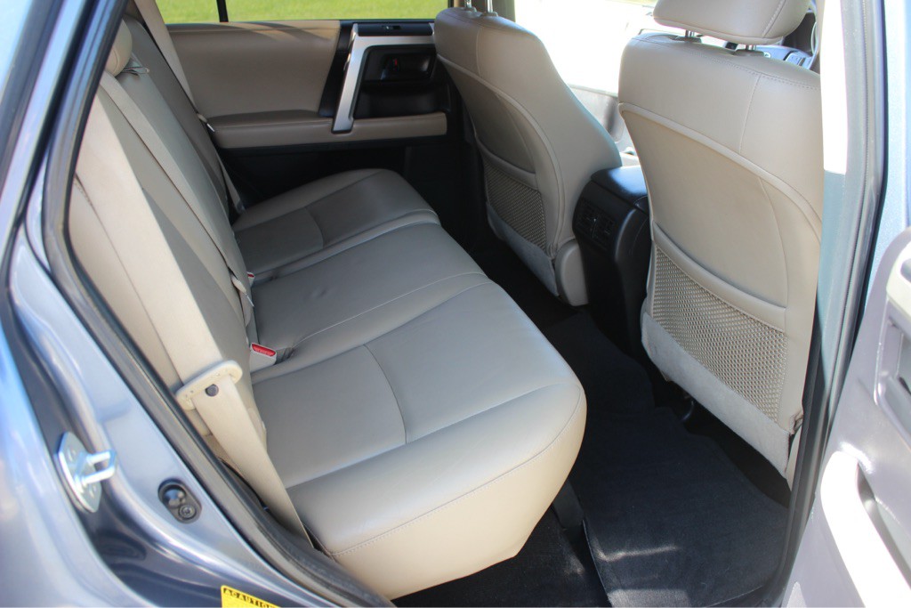 2013 Toyota 4Runner Image 16