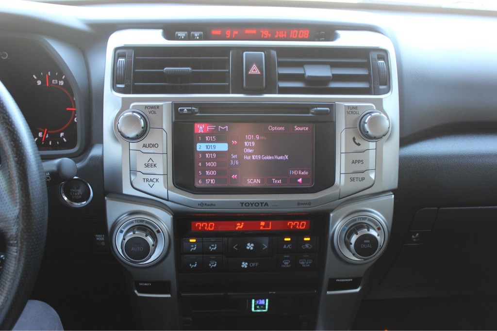 2013 Toyota 4Runner Image 17