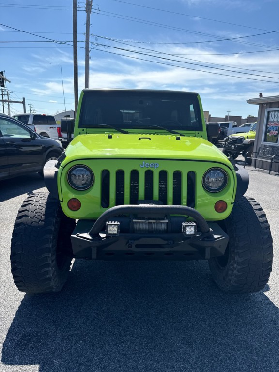 2013 Jeep Wrangler Unlimited Image 2