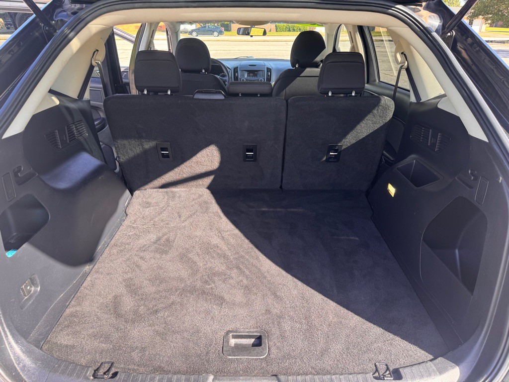 2016 Ford Edge Image 14