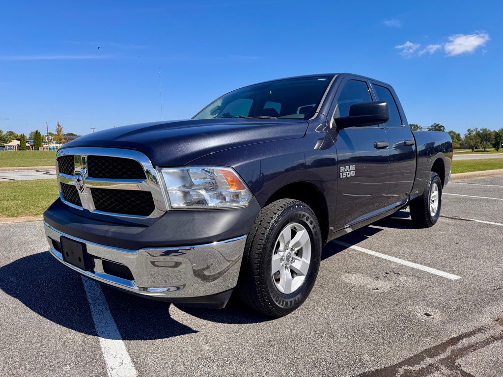 2017 RAM 1500 Image 3