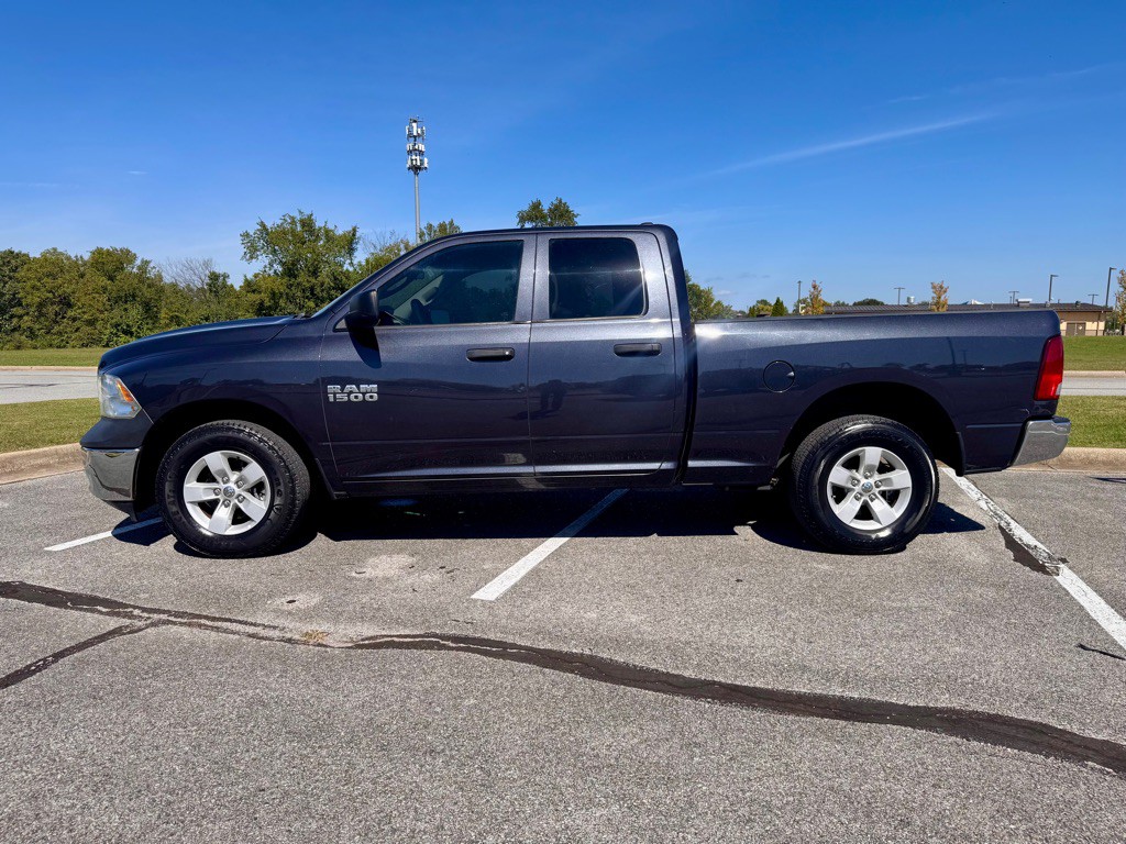 2017 RAM 1500 Image 4