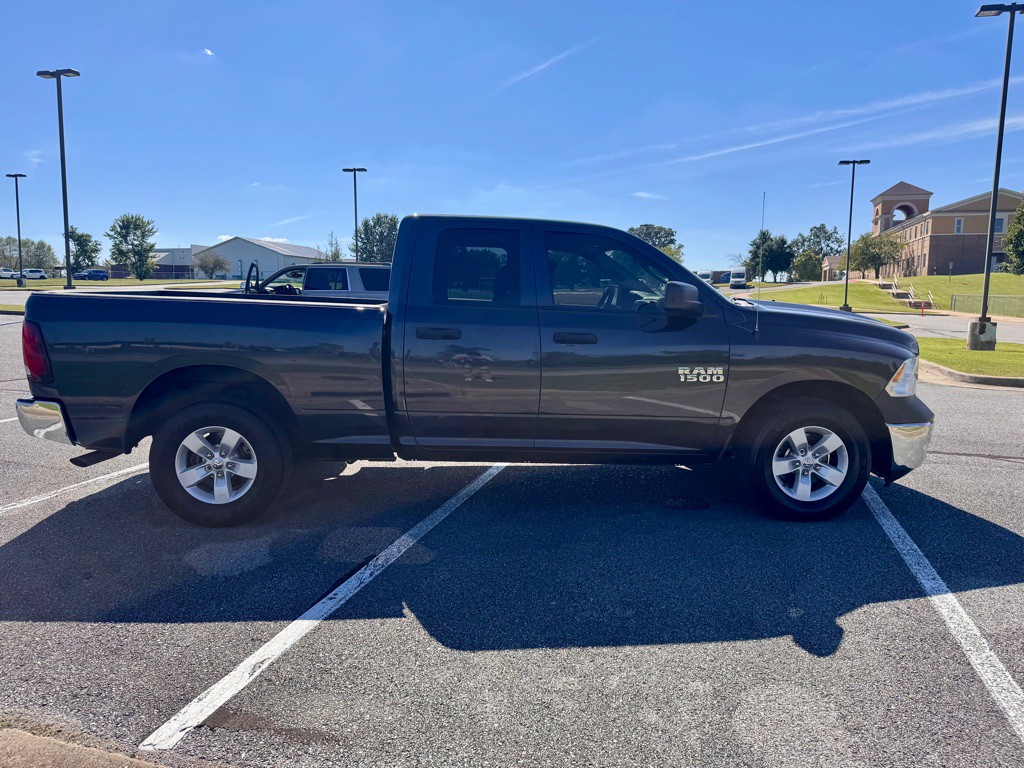 2017 RAM 1500 Image 8