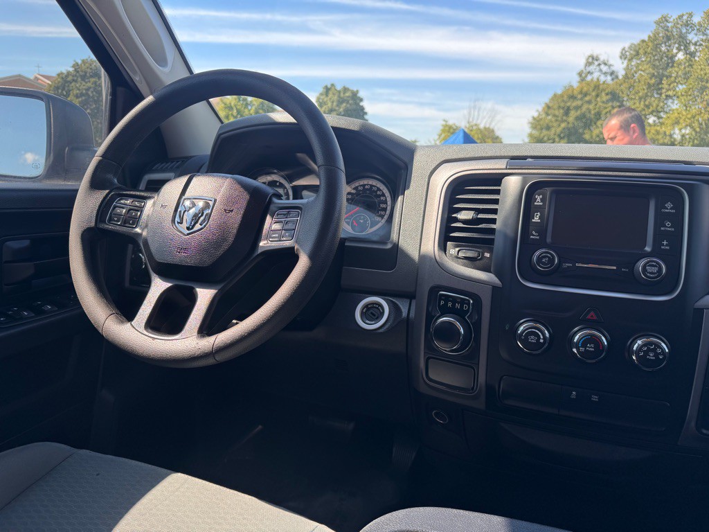 2017 RAM 1500 Image 11