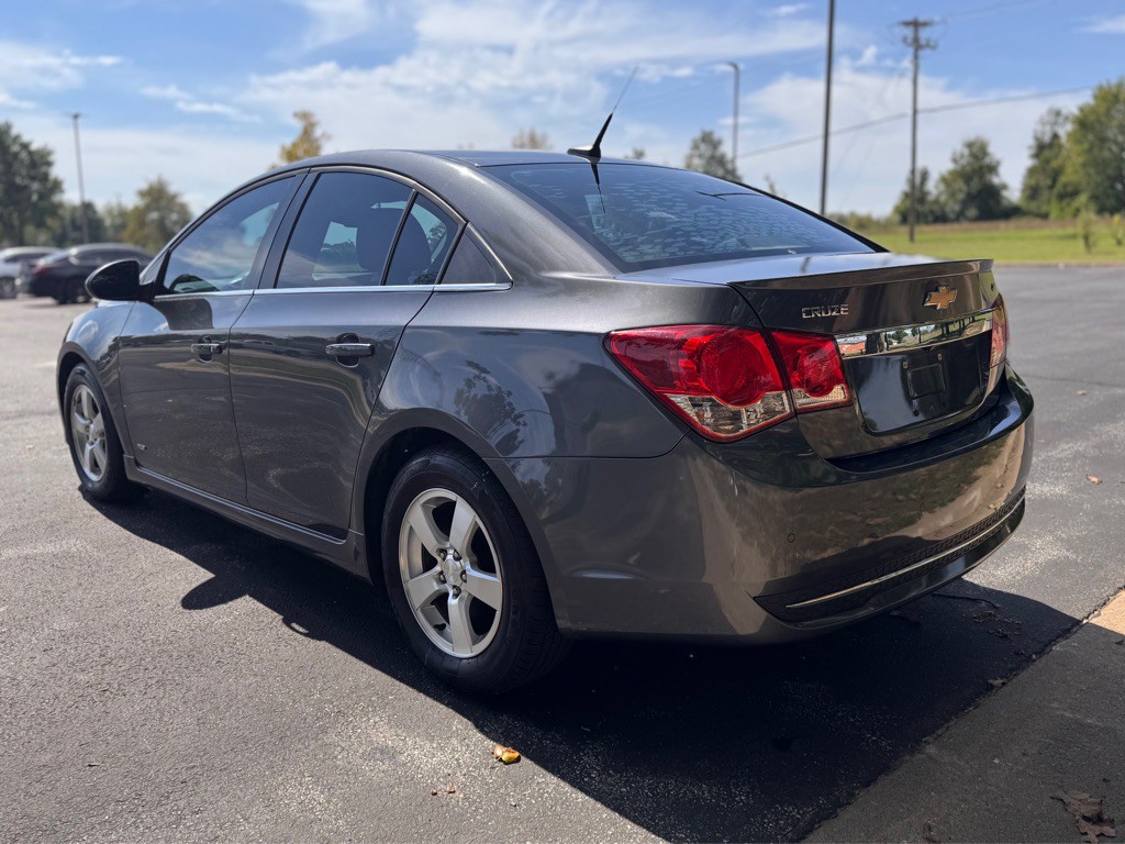 2013 Chevrolet Cruze Image 7