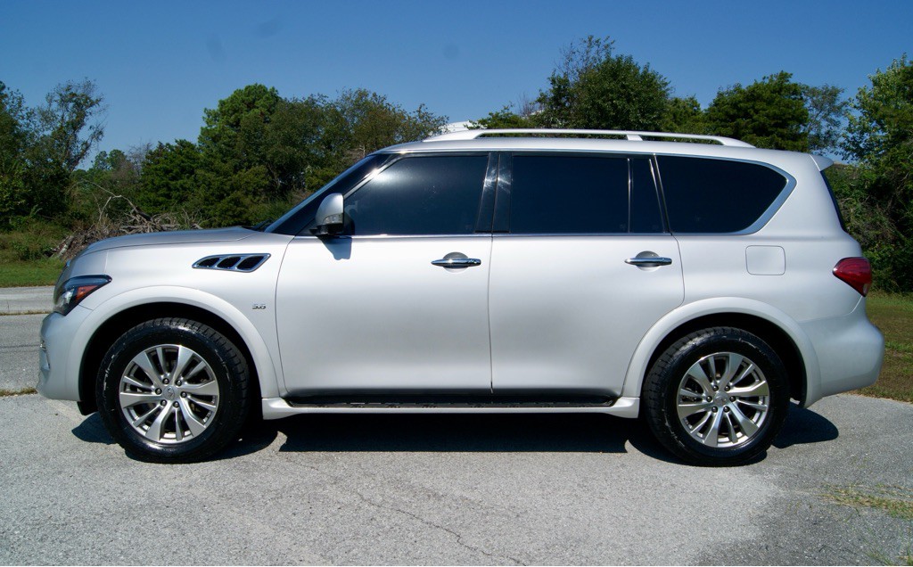 2017 INFINITI QX80 Image 4