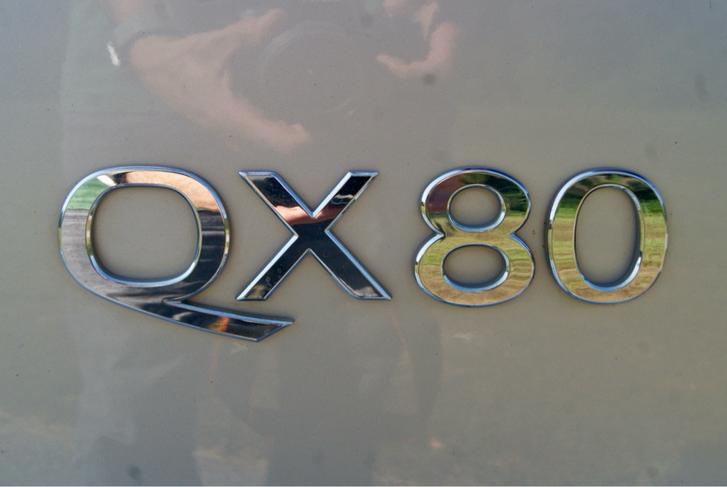2017 INFINITI QX80 Image 20
