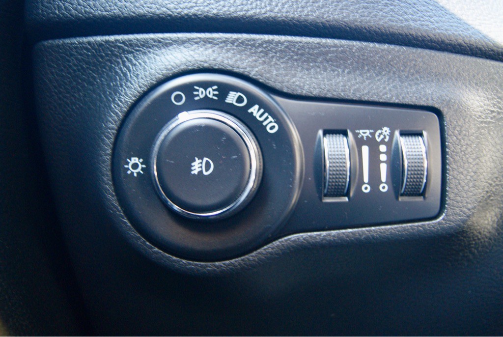 2021 Jeep Compass Image 21