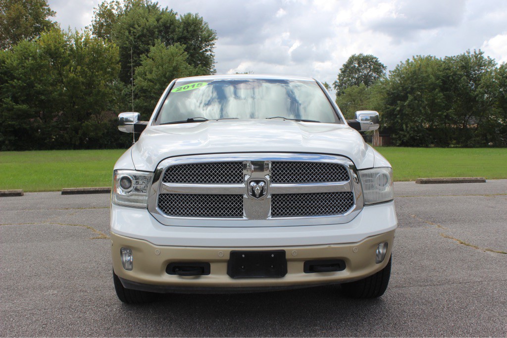 2015 RAM 1500 Image 2