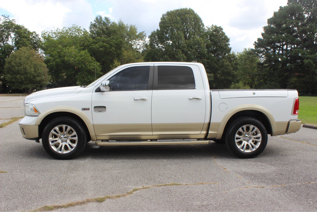 2015 RAM 1500 Image 4