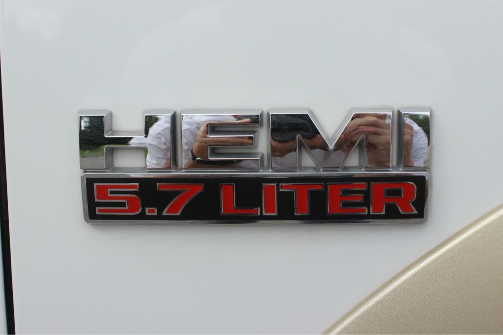 2015 RAM 1500 Image 28