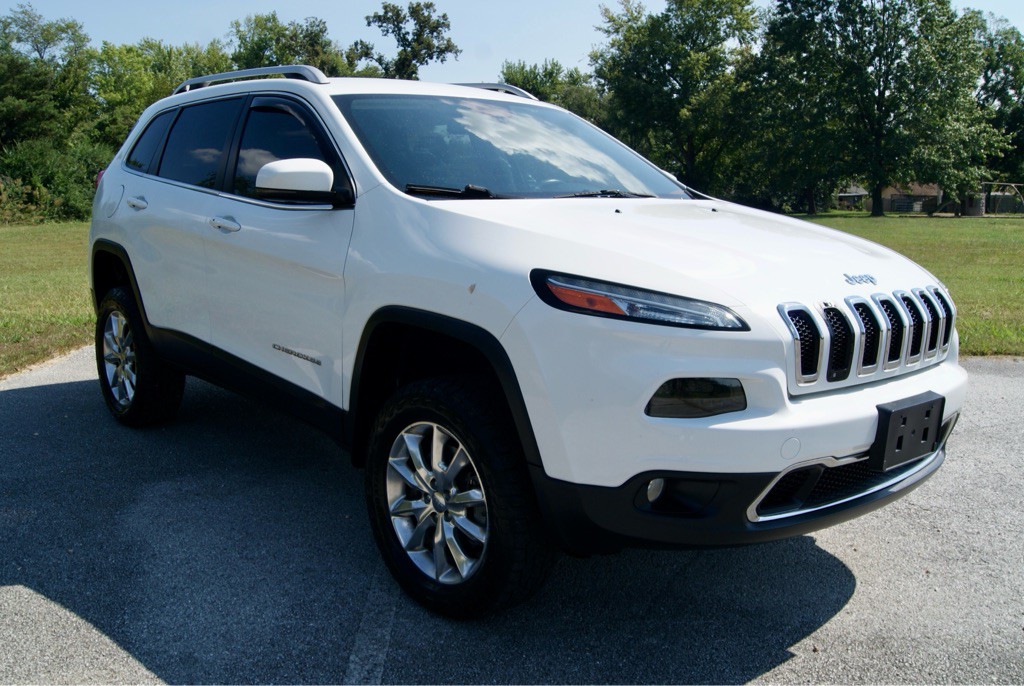 2015 Jeep Cherokee Image 1