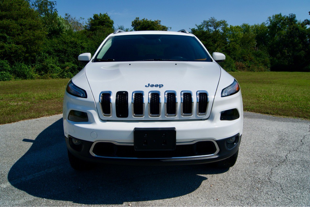 2015 Jeep Cherokee Image 2