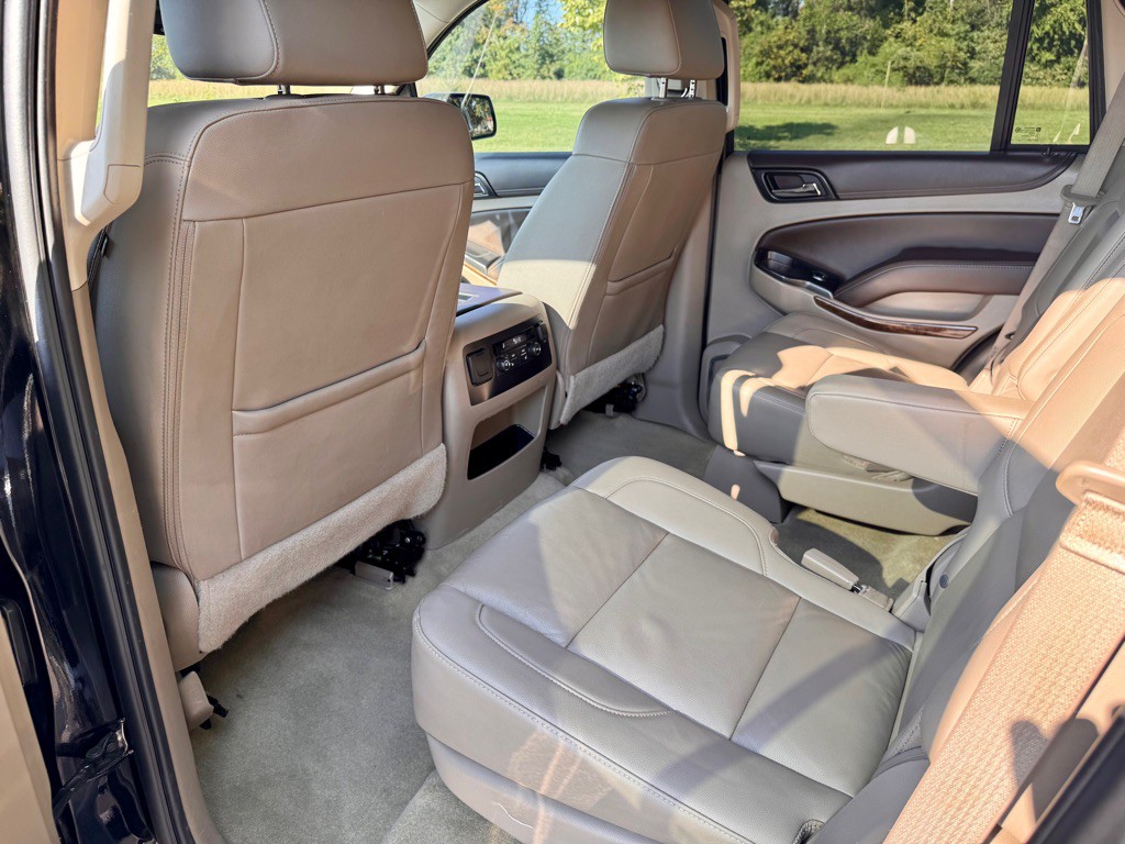 2016 Chevrolet Tahoe Image 11
