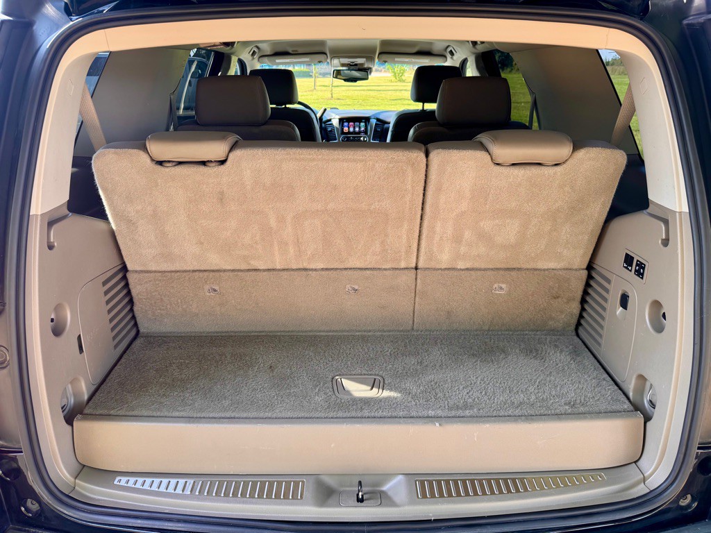 2016 Chevrolet Tahoe Image 15