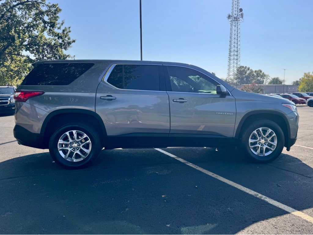 2021 Chevrolet Traverse Image 8