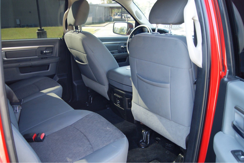 2016 RAM 1500 Image 16