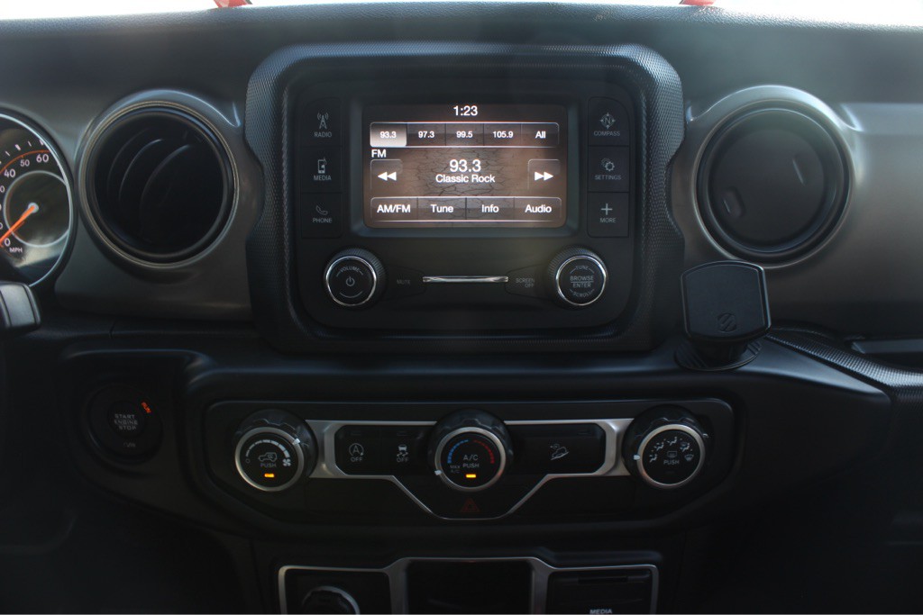 2018 Jeep Wrangler Unlimited Image 16