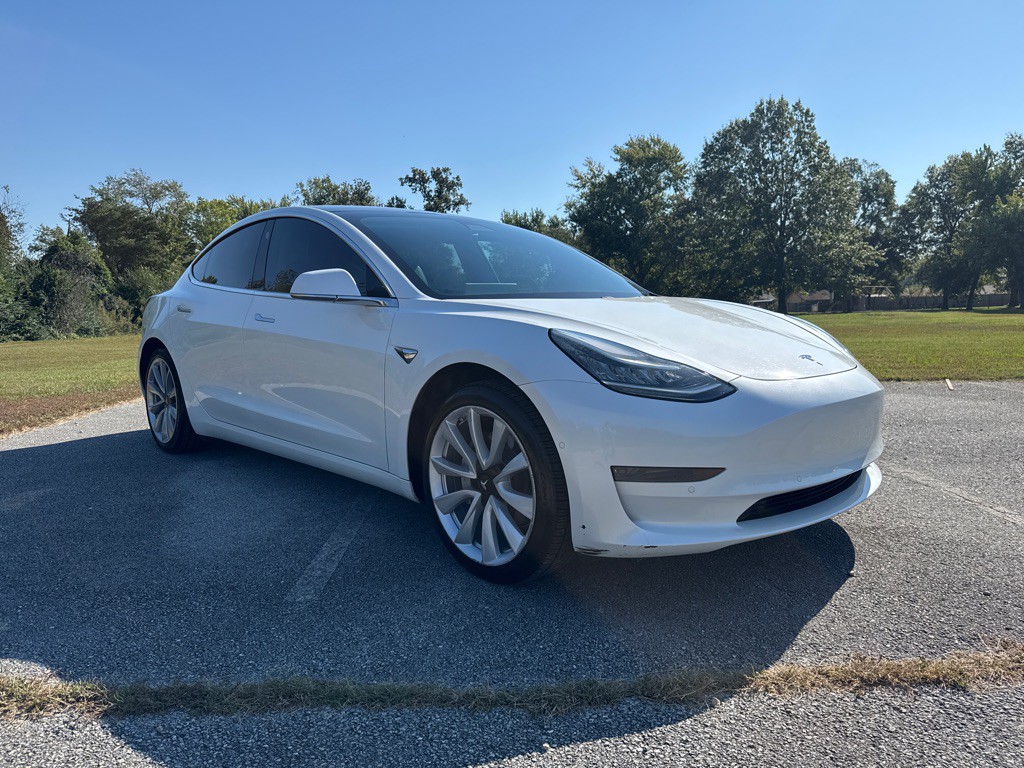 2020 Tesla Model 3 Image 3