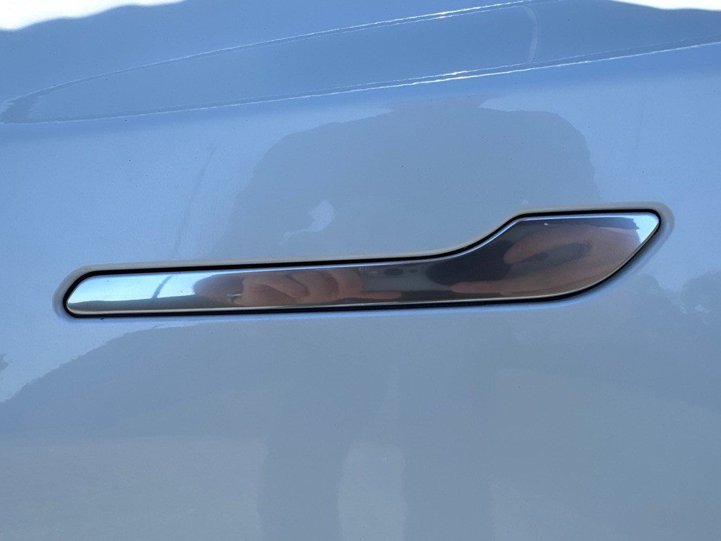 2020 Tesla Model 3 Image 14