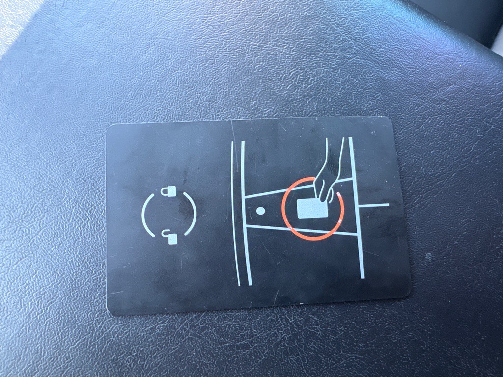 2020 Tesla Model 3 Image 23